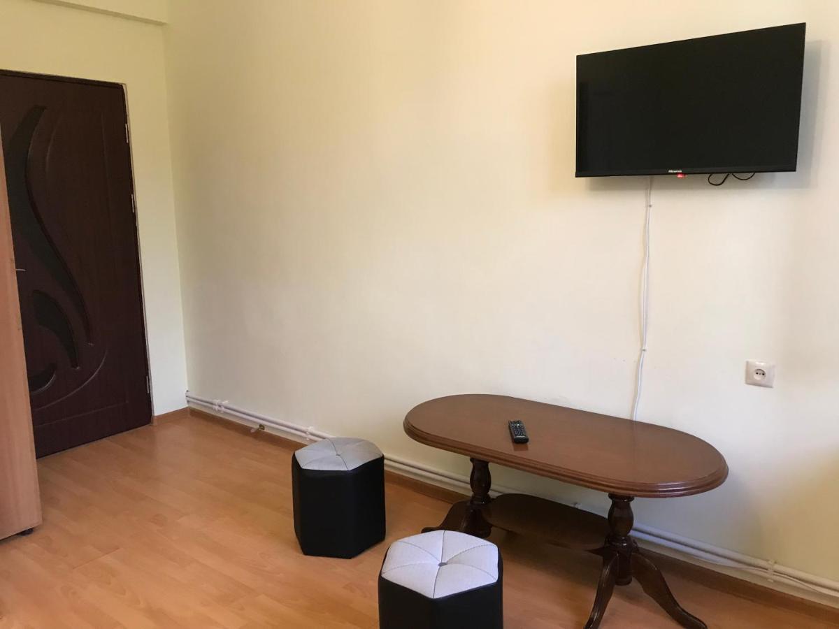 Arm Hotel Erivan Dış mekan fotoğraf