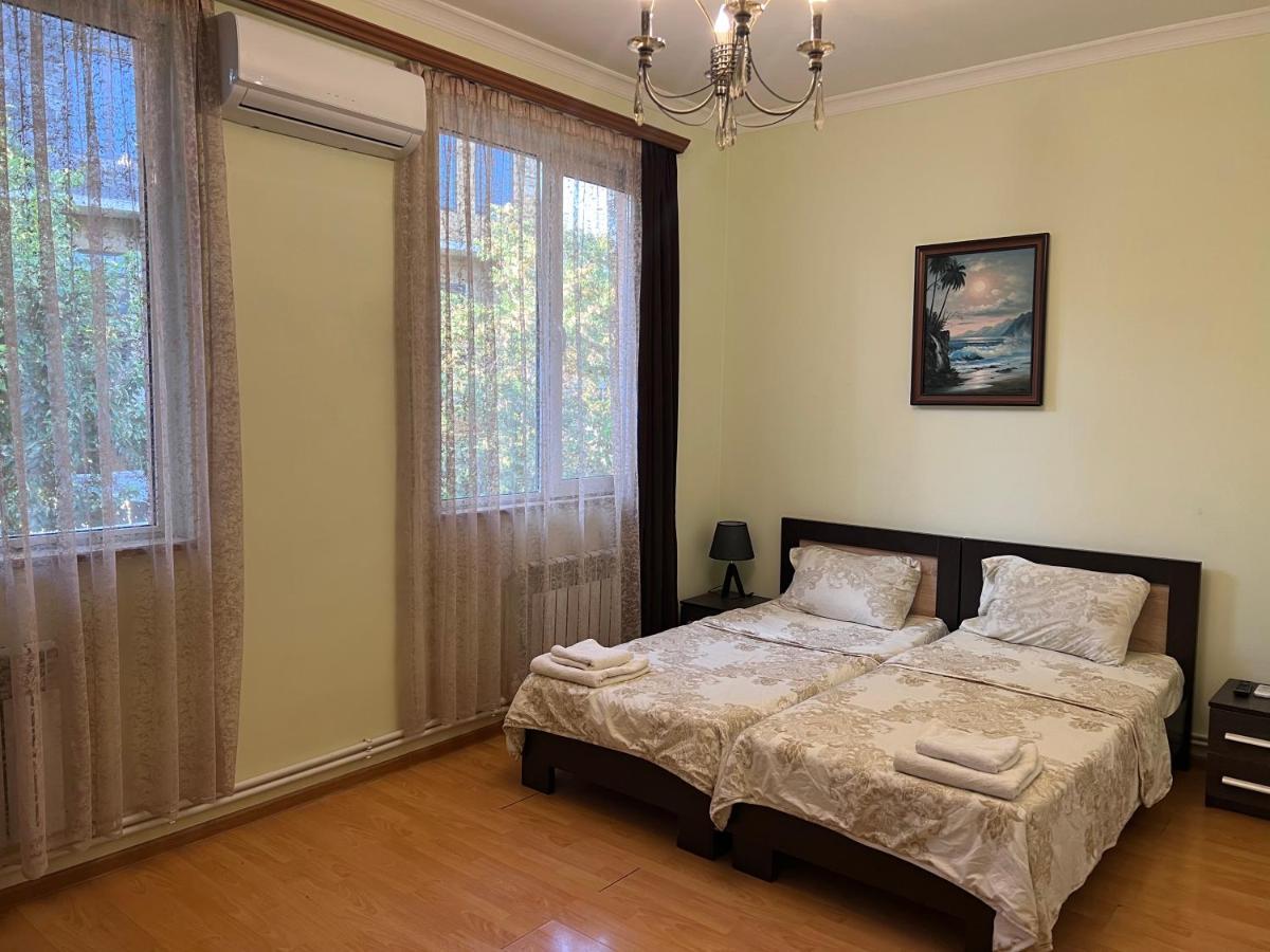 Arm Hotel Erivan Dış mekan fotoğraf